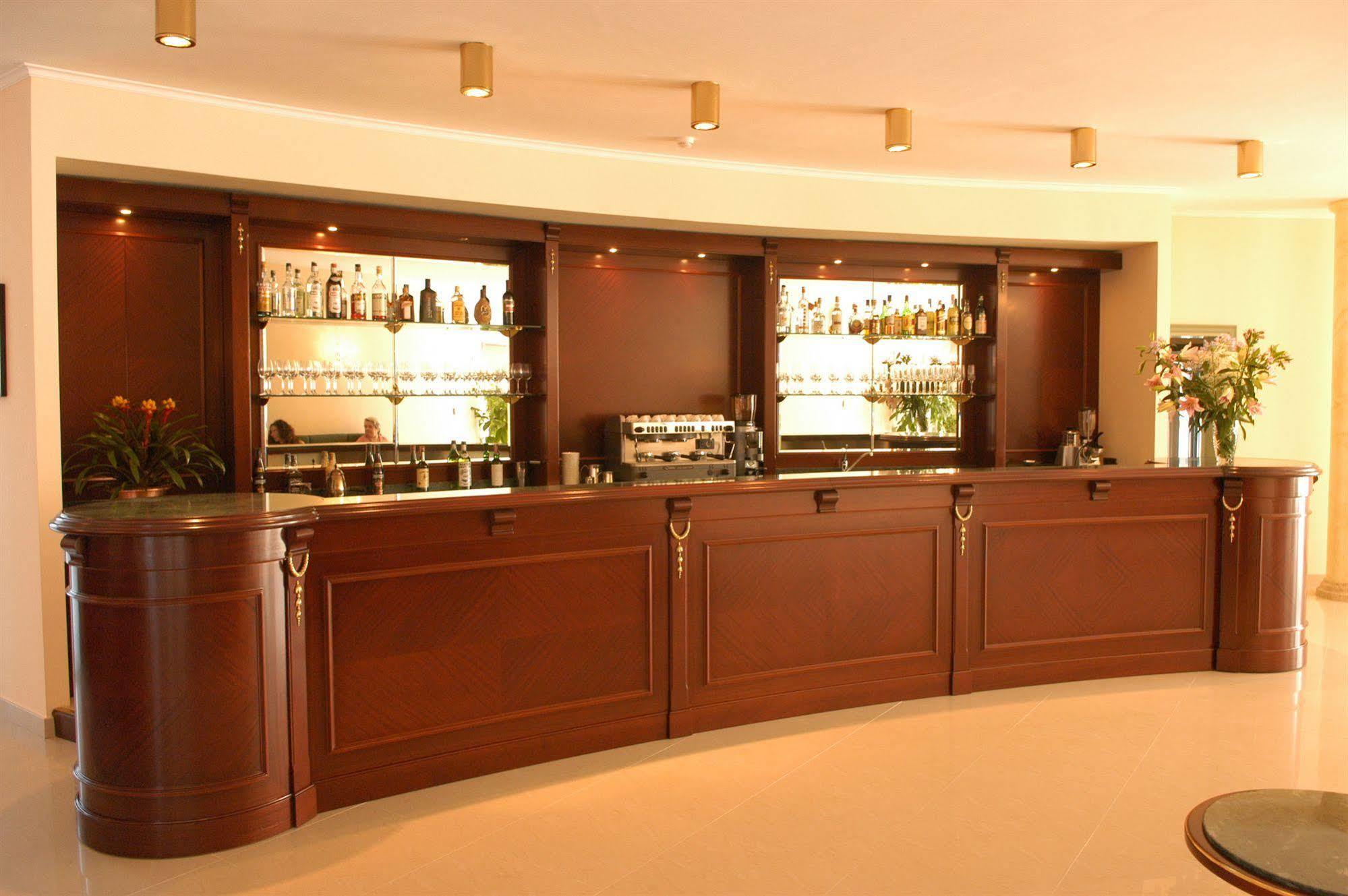 Pilgrim'S Hotel Cicognolo Luaran gambar